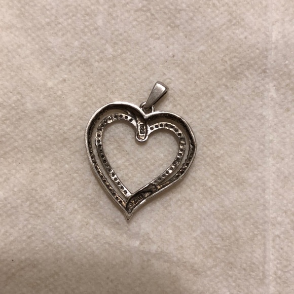 Has all diamonds. Silver. No chain. - Picture 6 of 6